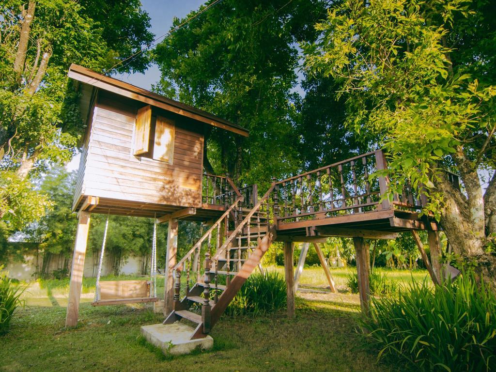 Tanita Lagoon Resort Udon Thani Esterno foto