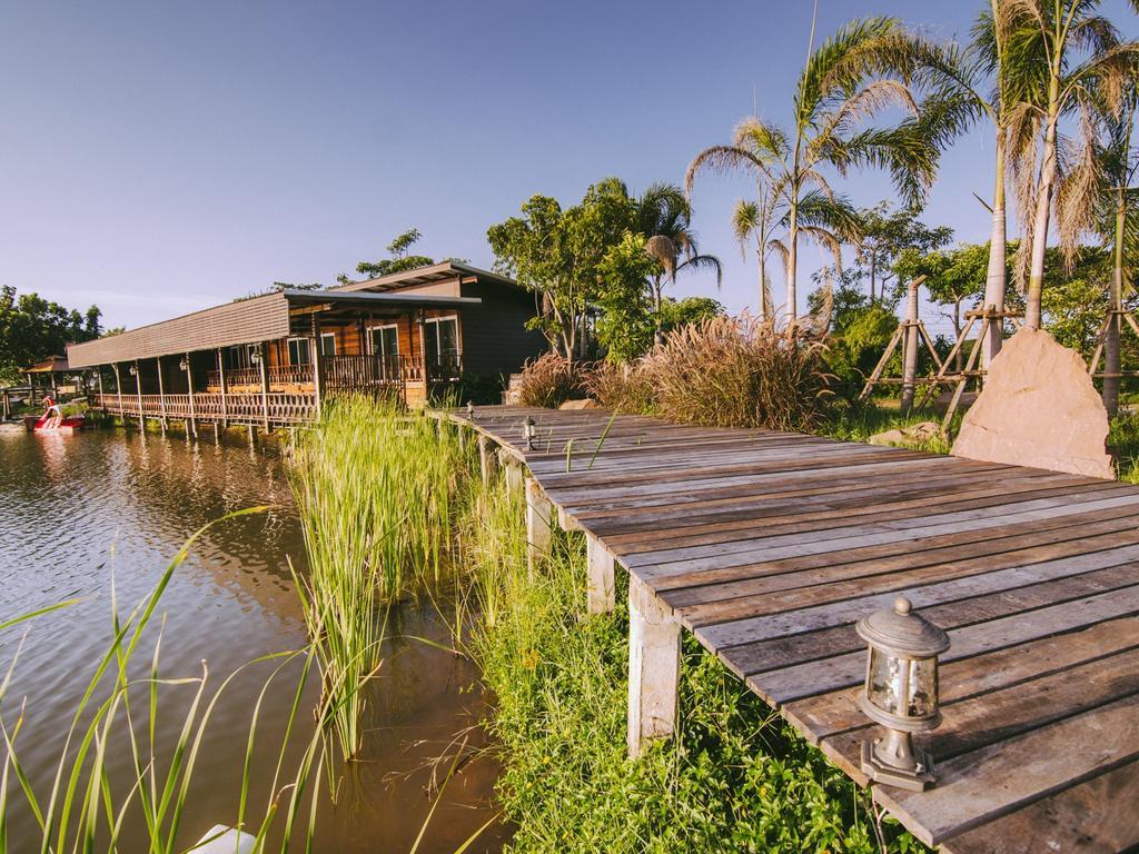 Tanita Lagoon Resort Udon Thani Camera foto
