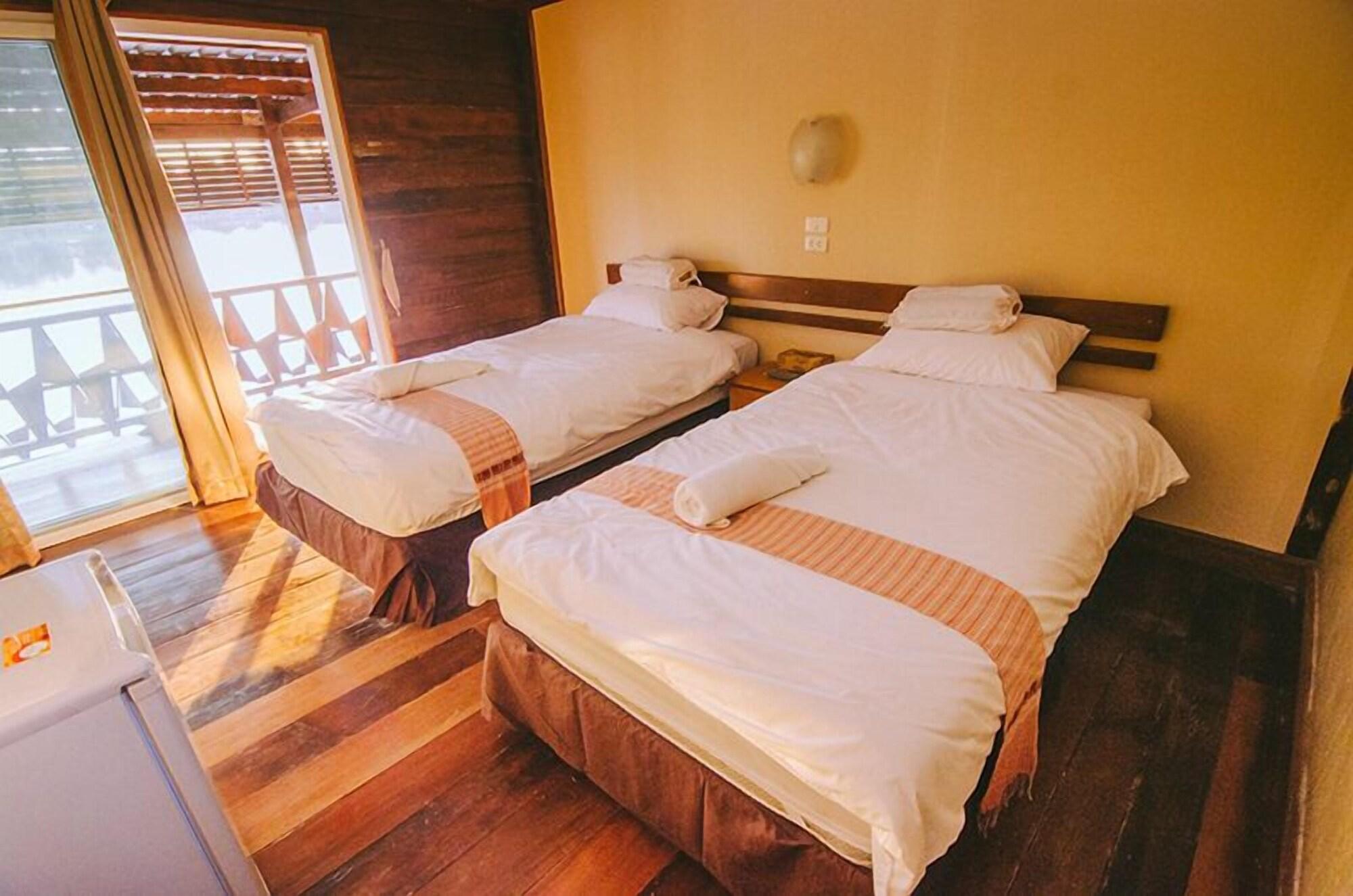 Tanita Lagoon Resort Udon Thani Esterno foto