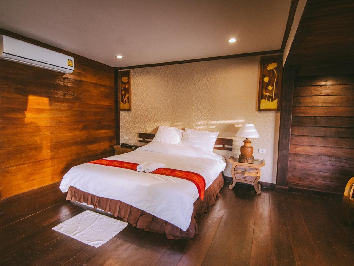 Tanita Lagoon Resort Udon Thani Camera foto